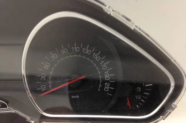 Compteur PEUGEOT 208 2015 occasion