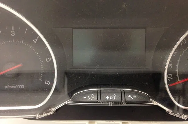 Compteur PEUGEOT 208 2015 occasion
