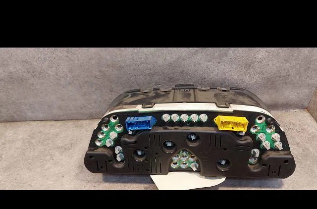 Compteur Peugeot 306 3-5 portes (7A, 7C, N3, N5) 1.9 dt (1993-2001) occasion