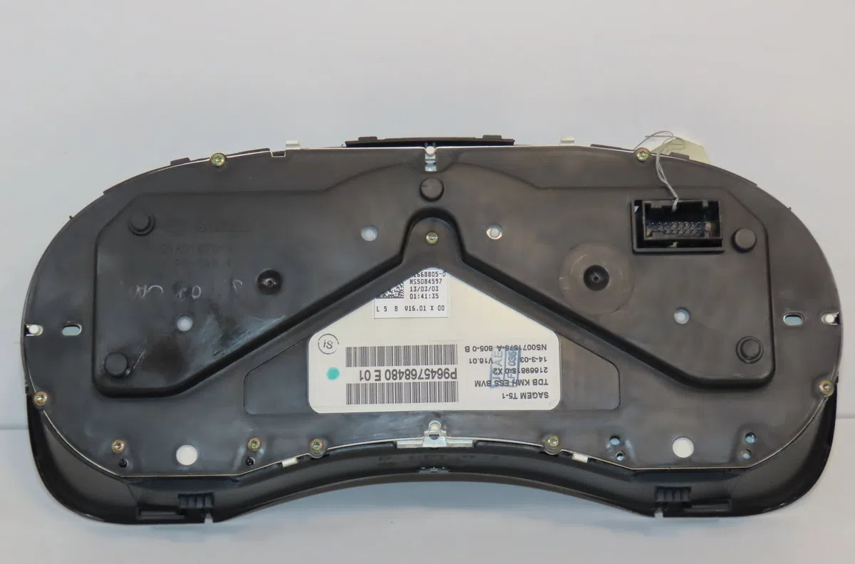 Compteur Peugeot 307 (3A-C) 1.6 16v (2000-2007) 5 portes occasion