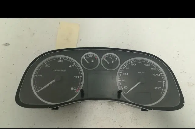 Compteur Peugeot 307 (3A-C) 2.0 hdi 110 (2000-2007) occasion