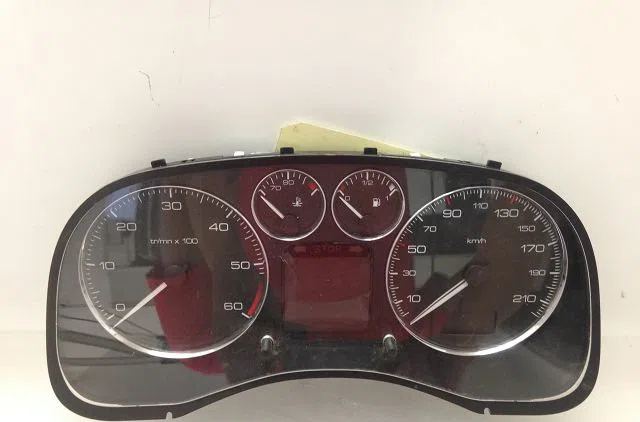 Compteur Peugeot 307 Break (3E) 1.6 hdi (2005-2008) 5 portes occasion