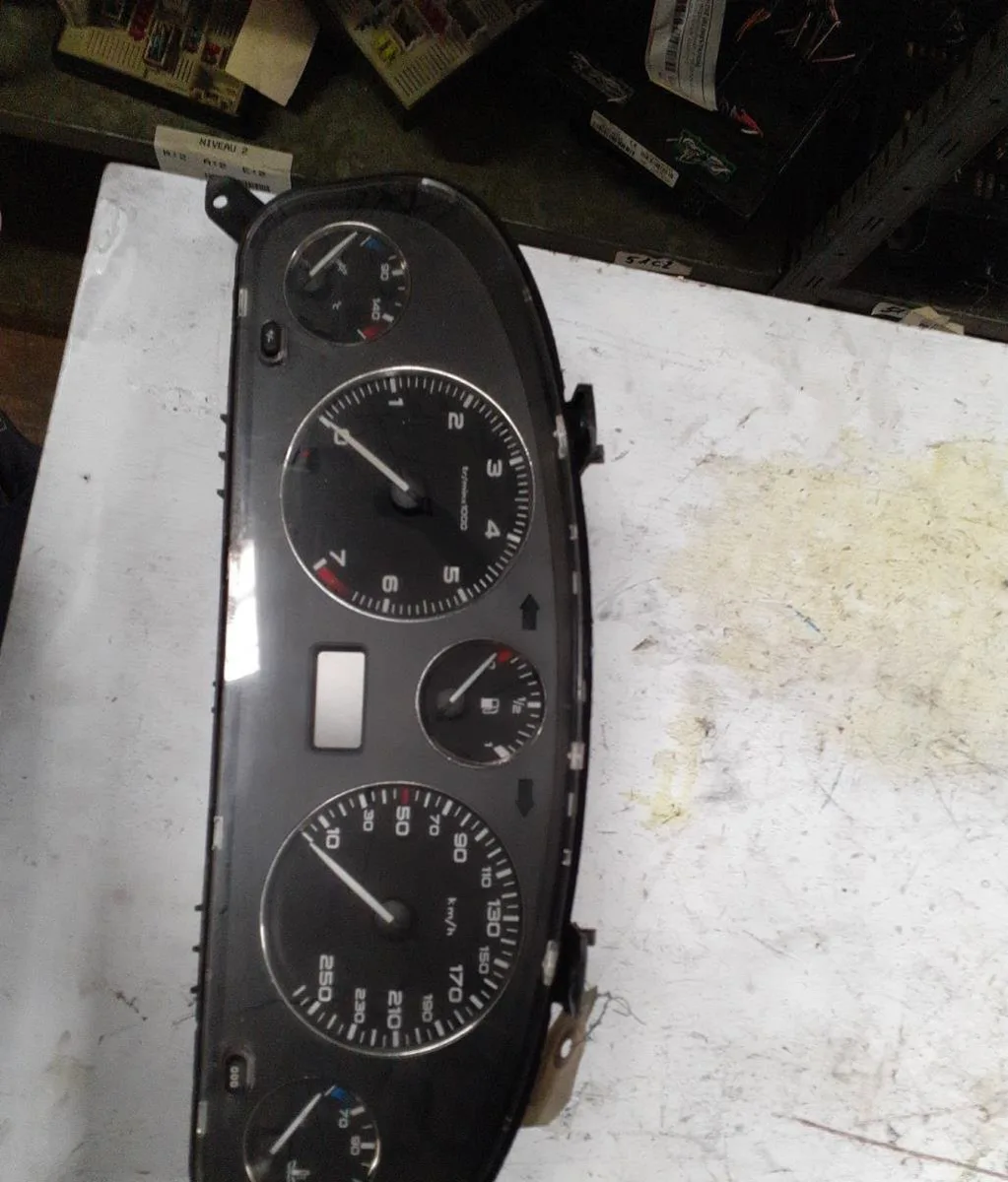Compteur Peugeot 406 Coupé (8C) 2.0 16v (1997-2004) occasion
