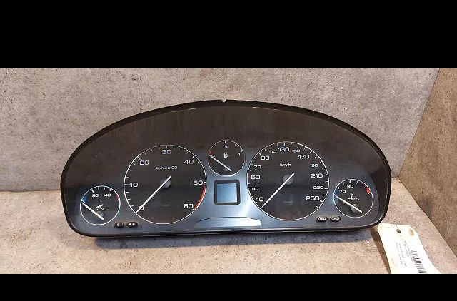 Compteur Peugeot 607 (9D, 9U) 2.2 hdi (2000-2006) occasion