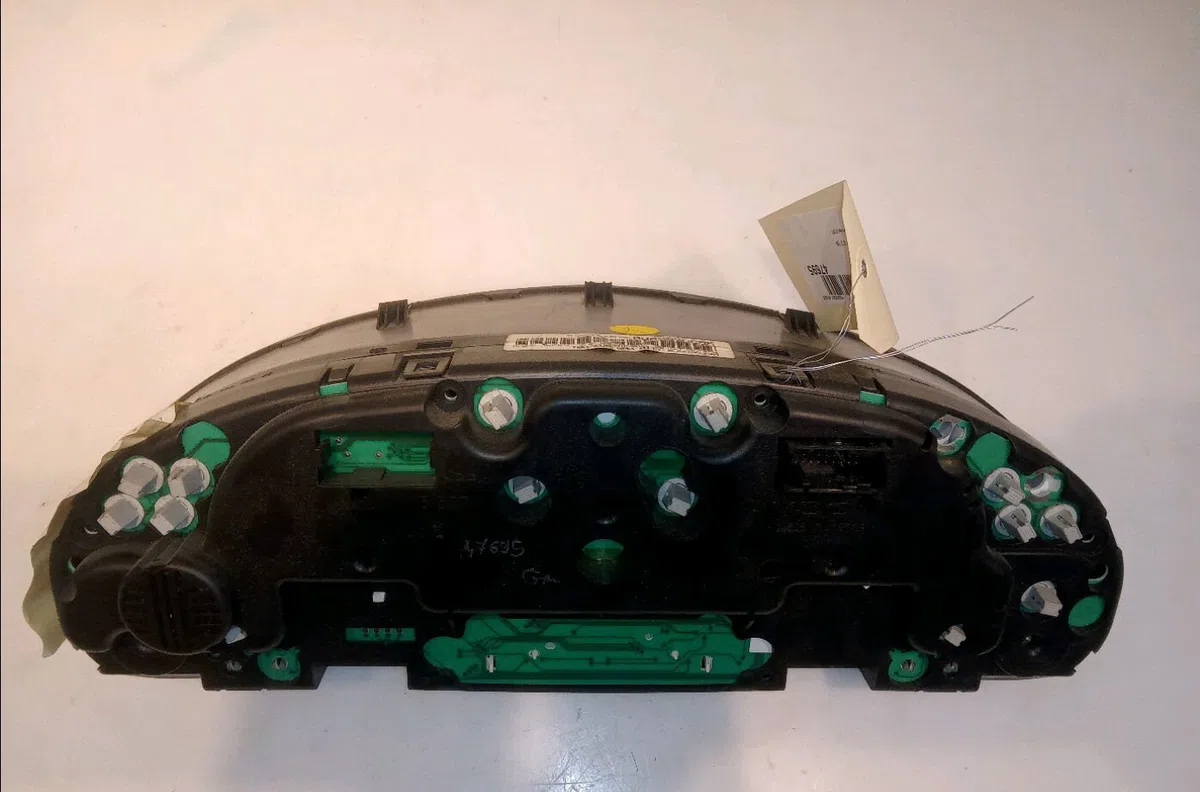 Compteur Peugeot 607 (9D, 9U) 3.0 v6 24v (2000-2004) occasion