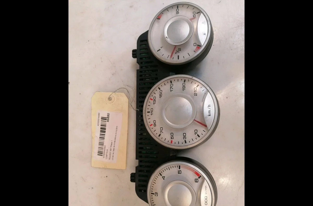 Compteur Peugeot 807 (EB_) 2.0 hdi (2009) 5 portes occasion