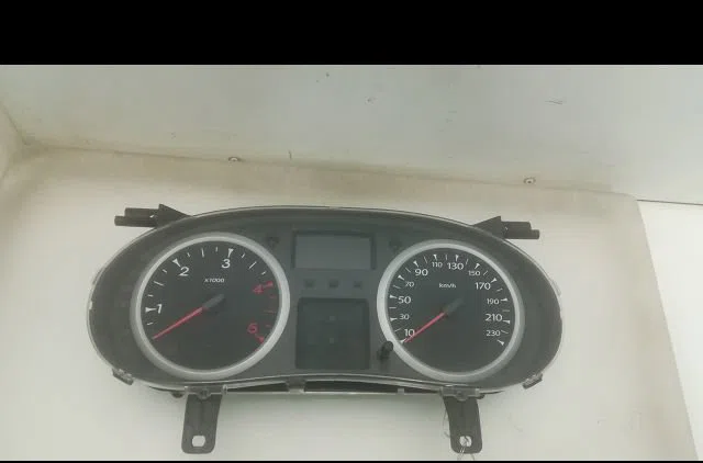 Compteur RENAULT CLIO CAMPUS II 2009 occasion