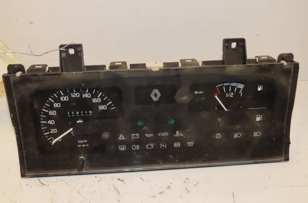 Compteur Renault CLIO I (B-C57_, 5-357_) 1.1 (1991-1998) occasion