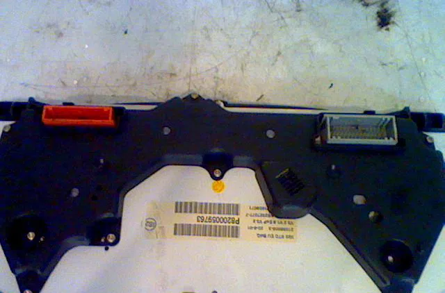 Compteur RENAULT CLIO II 2001 occasion