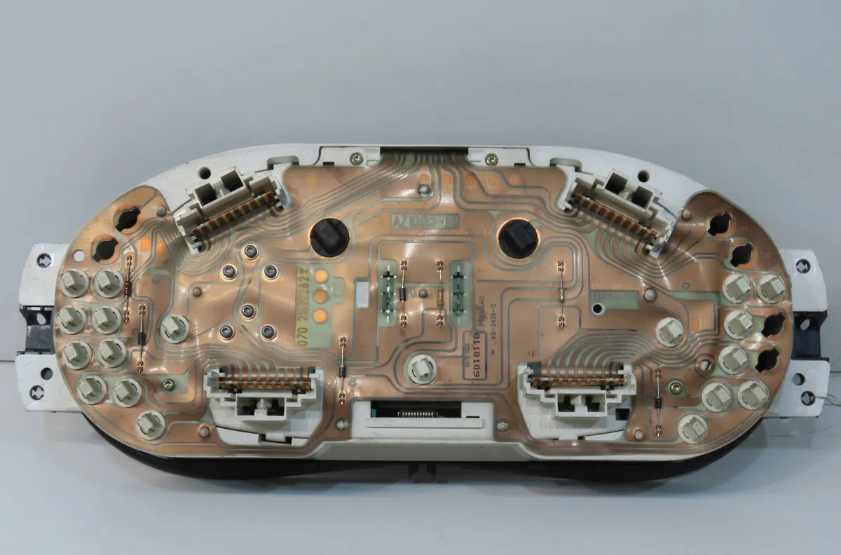 Compteur Renault CLIO II (BB_, CB_) 1.2 (bb0a, bb0f, bb10, bb1k, bb28, bb2d, bb2h, cb0a,... (1998-2010) 5 portes occasio