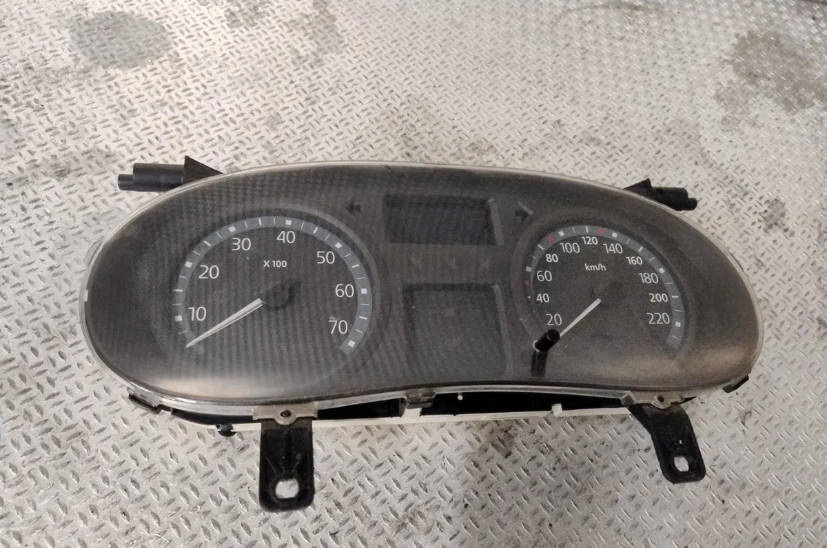 Compteur Renault CLIO II (BB_, CB_) 1.2 (bb0a, bb0f, bb10, bb1k, bb28, bb2d, bb2h, cb0a,... (1998-2010) 5 portes occasio