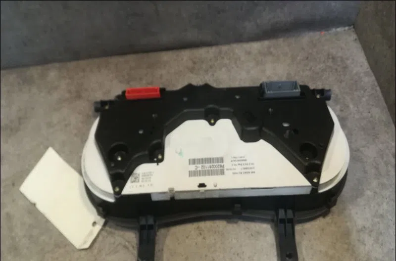 Compteur Renault CLIO II (BB_, CB_) 1.5 dci (b-cb08) (2001-2005) 5 portes occasion