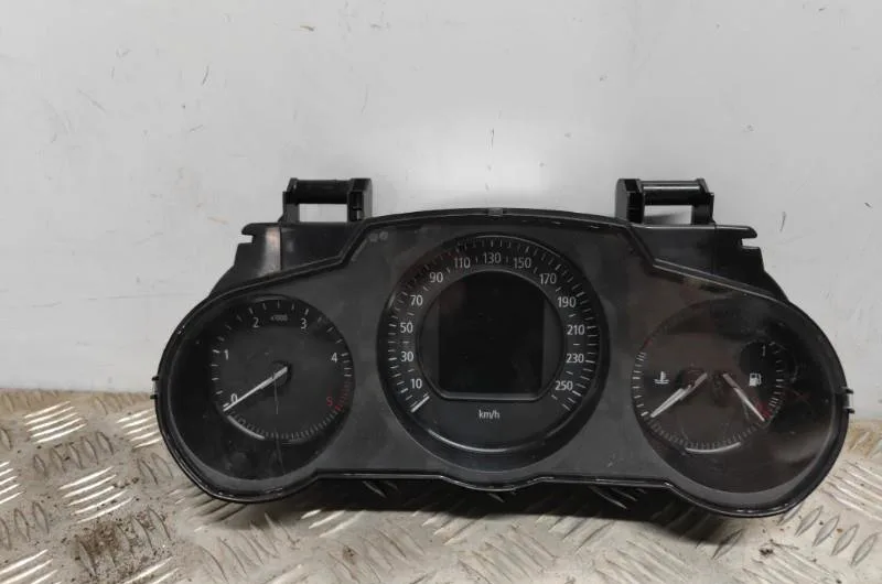 Compteur RENAULT MEGANE 4 PHASE 1 BREAK occasion