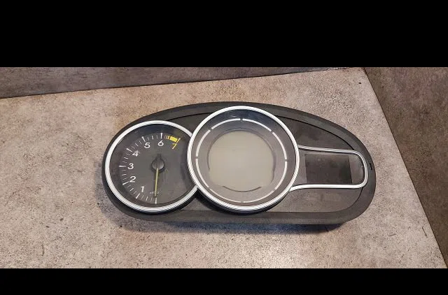 Compteur Renault MEGANE III 3-5 portes (BZ0-1_, B3_) 1.4 tce (bz0f, bz1v) (2009) occasion