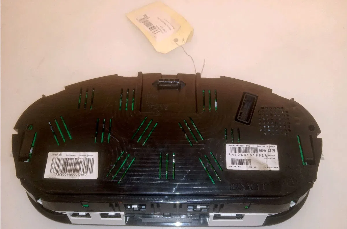 Compteur Renault MEGANE III 3-5 portes (BZ0-1_, B3_) 1.5 dci (bz09, bz0d, bz1w, bz29, bz14) (2009) 5 portes occasion — photo 2