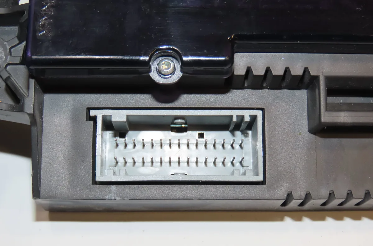 Compteur Renault SCÉNIC II (JM0-1_) 1.5 dci (jm1e, jm16) (2005-2008) 5 portes occasion