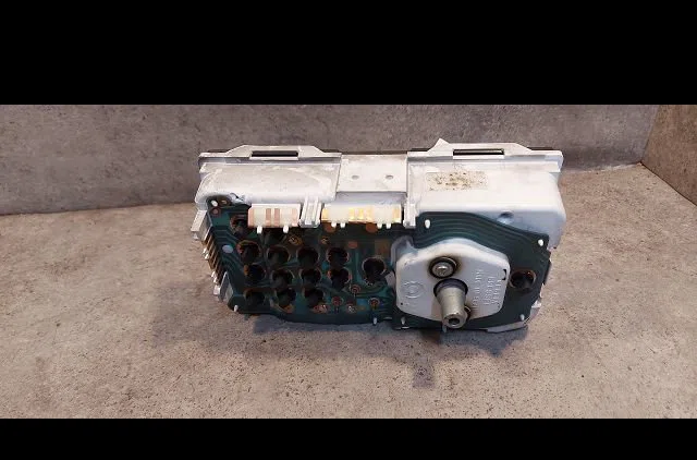 Compteur Renault SUPER 5 (B-C40_) 1.4 cat (b-c-407) (1985-1996) occasion