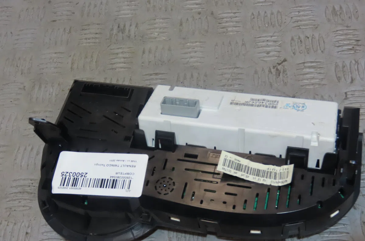 Compteur Renault TWINGO II (CN0_) 1.2 16v (cn04, cn0a, cn0b) (2007-2014) 3 portes occasion