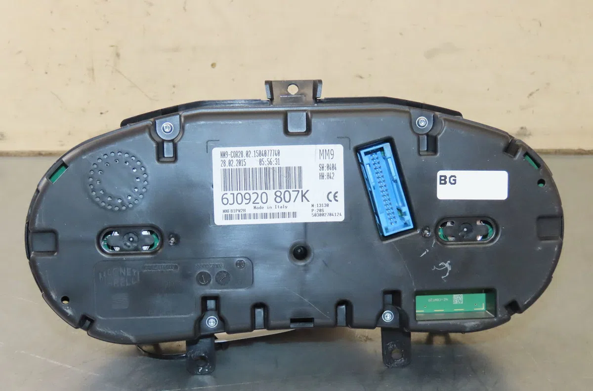Compteur Seat IBIZA IV ST (6J8, 6P8) 1.2 tsi (2010-2015) occasion