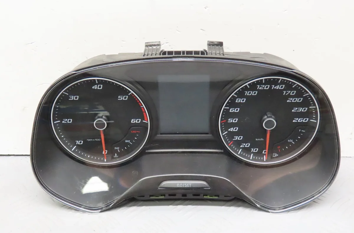 Compteur Seat LEON (5F1) 2.0 tdi (2012-2020) 5 portes occasion
