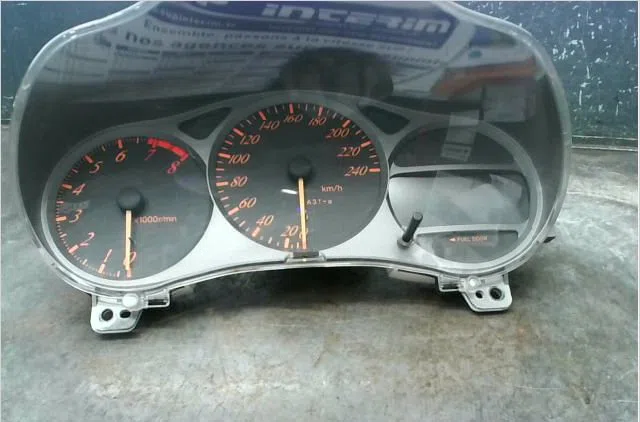 Compteur Toyota CELICA Coupé (_T23_) 1.8 16v vt-i (zzt230_) (1999-2005) occasion