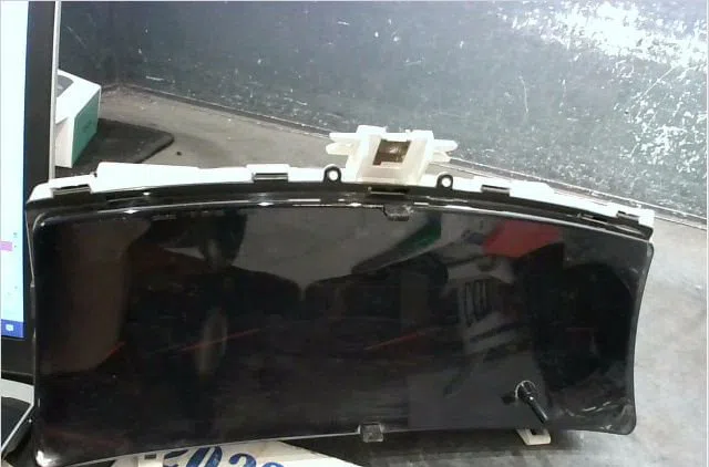 Compteur Toyota COROLLA (_E12_) 1.6 vvt-i (zze121_) (2002-2006) occasion