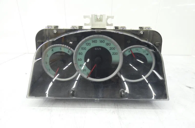 Compteur TOYOTA COROLLA VERSO 2 PHASE 1 occasion — photo 2