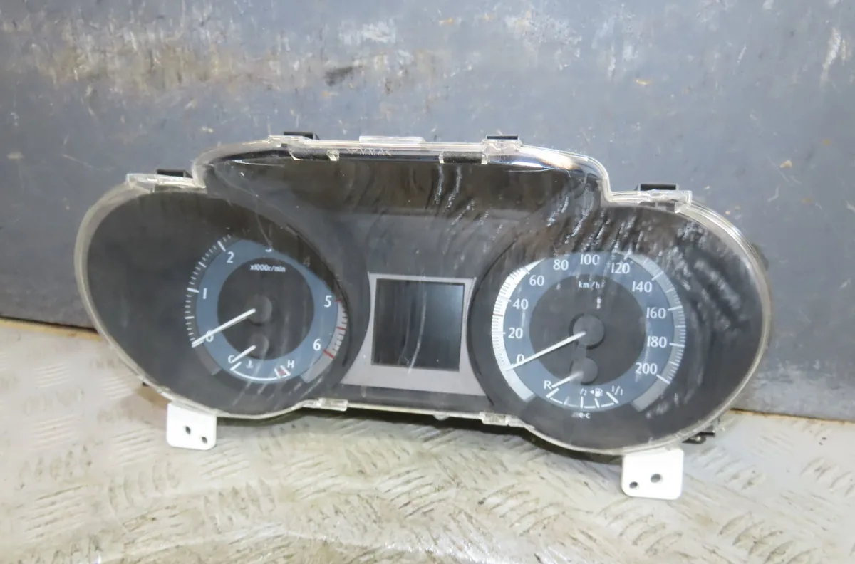 Compteur Toyota LAND CRUISER PRADO (_J15_) 2.8 d-4d (gdj150_, gdj155_, gdj150) (2015) 3 portes occasion