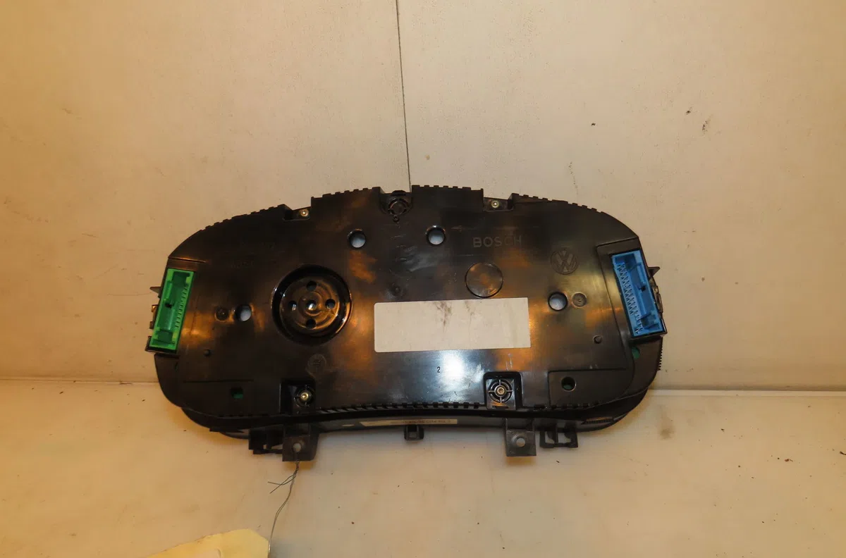 Compteur Volkswagen GOLF IV (1J1) 1.6 16v (2000-2005) occasion