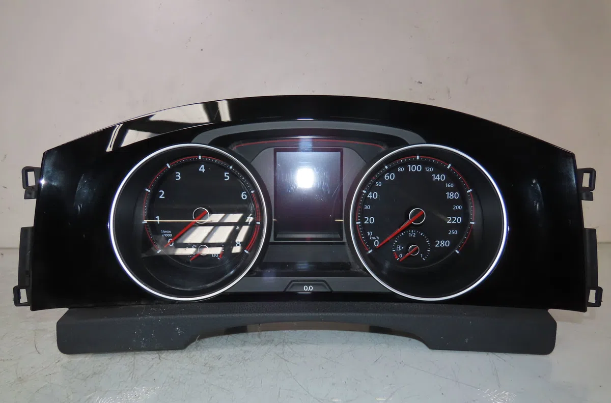 Compteur Volkswagen GOLF VII (5G1, BQ1, BE1, BE2) 2.0 gti clubsport (2016-2017) occasion
