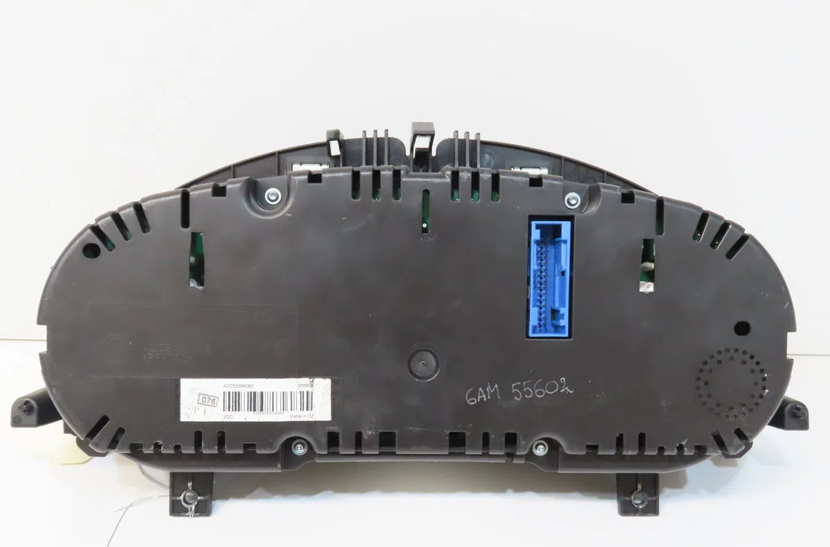 Compteur Volkswagen PASSAT B6 Variant (3C5) 1.6 tdi (2009-2010) occasion — photo 3