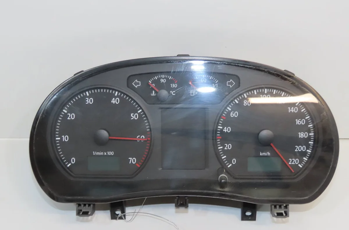 Compteur Volkswagen POLO (9N_, 9A_) 1.2 (2002-2007) 5 portes occasion