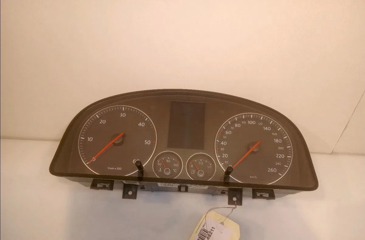 Compteur Volkswagen TOURAN (1T1, 1T2) 1.9 tdi (2003-2004) 5 portes occasion