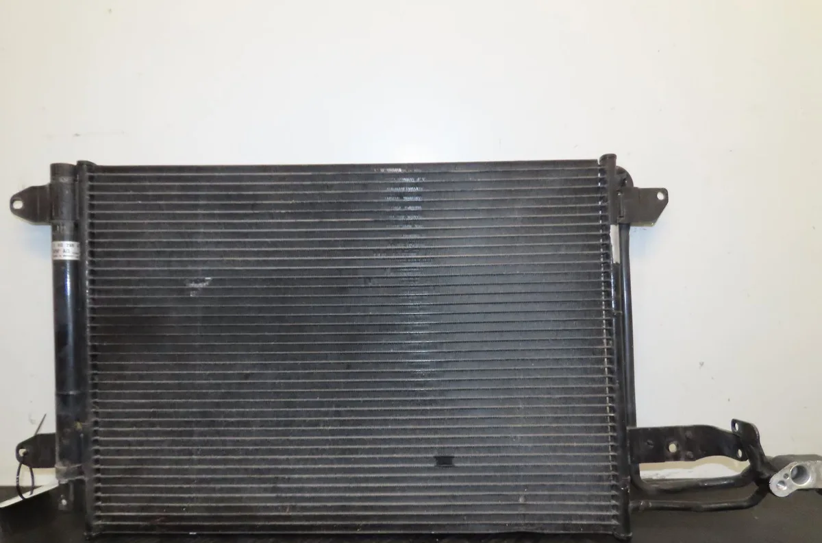 Condenseur clim Audi A3 Décapotable (8P7) 1.8 tfsi (2008-2013) occasion
