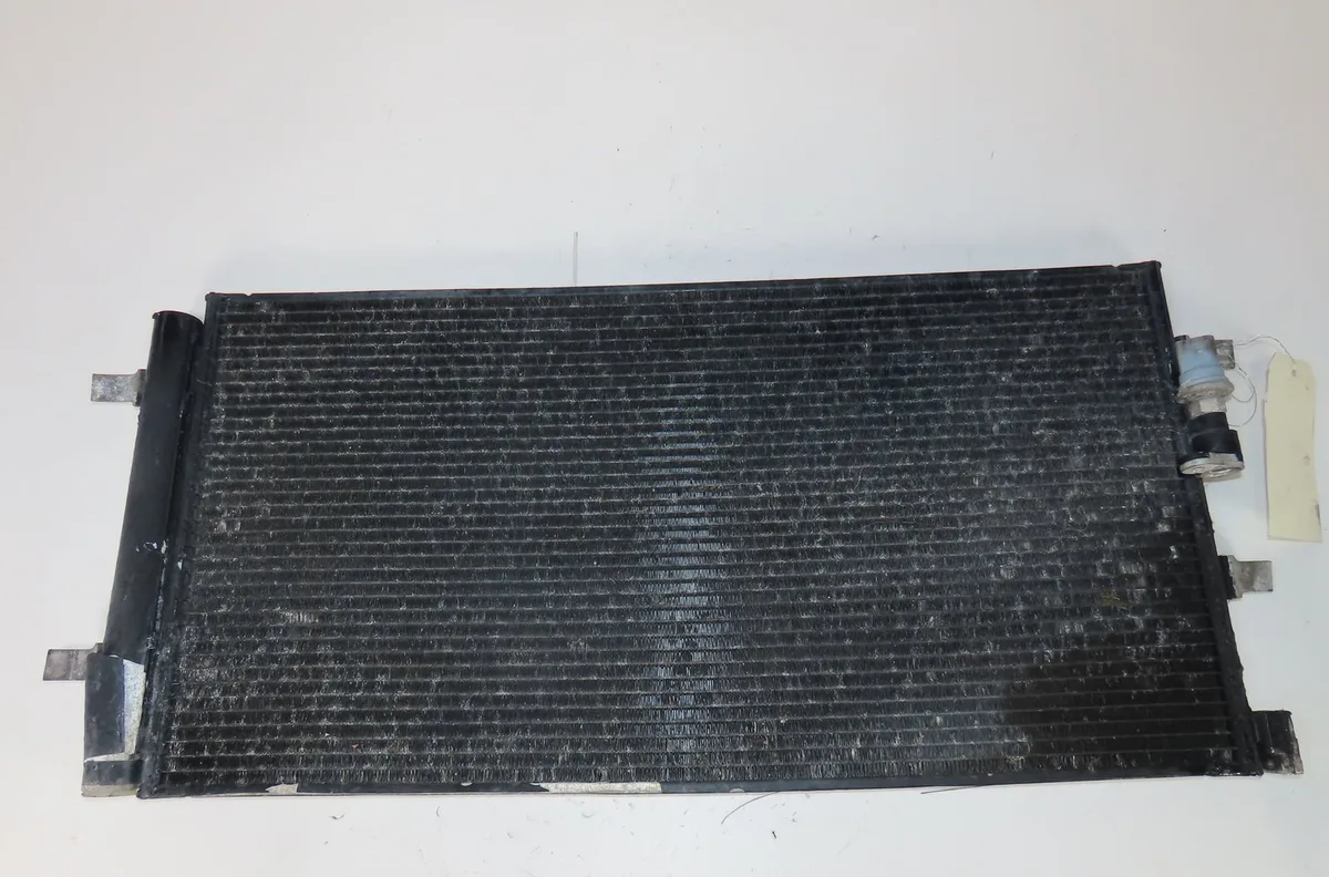 Condenseur clim Audi A5 Décapotable (8F7) 2.0 tfsi quattro (2009-2017) occasion