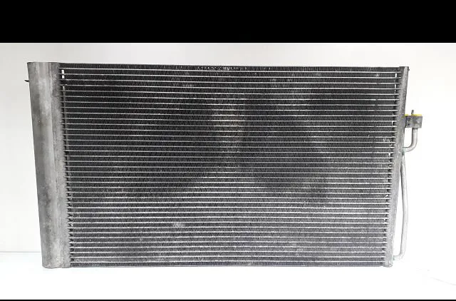 Condenseur clim Bmw 7 (E65, E66, E67) 730 d (2003-2008) occasion