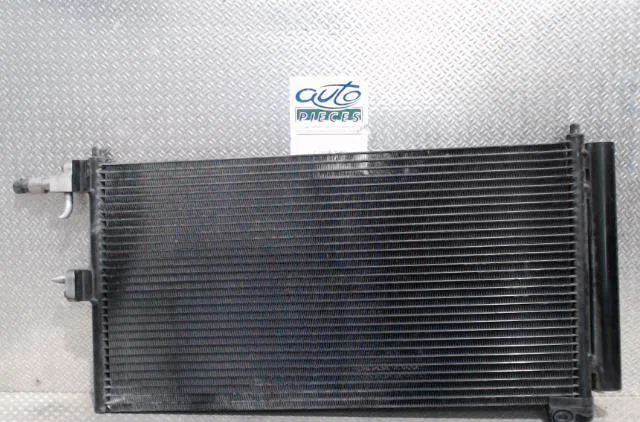 Condenseur clim Fiat PUNTO (188_) 1.2 60 (188.030, .050, .130, .150, .230, .250) (1999-2010) occasion