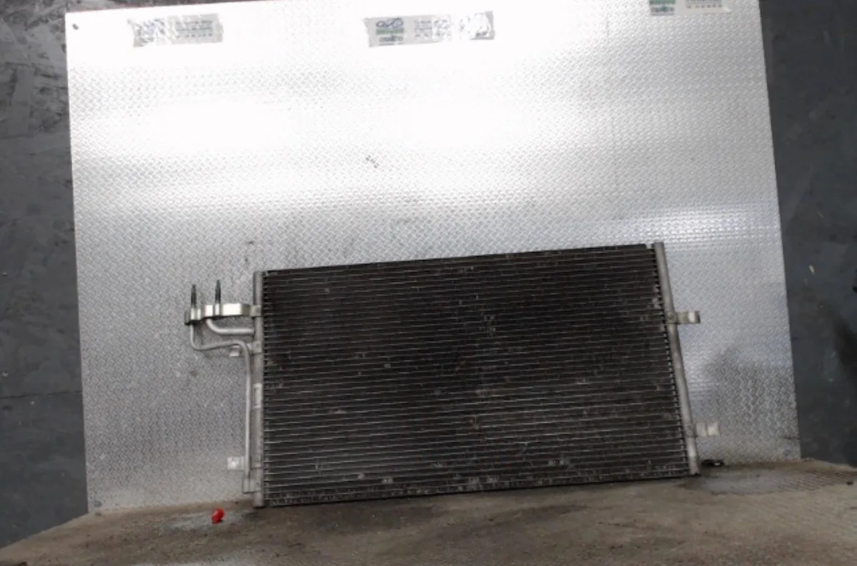 Condenseur clim Ford FOCUS II (DA_, HCP, DP) 1.8 tdci (2005-2012) occasion