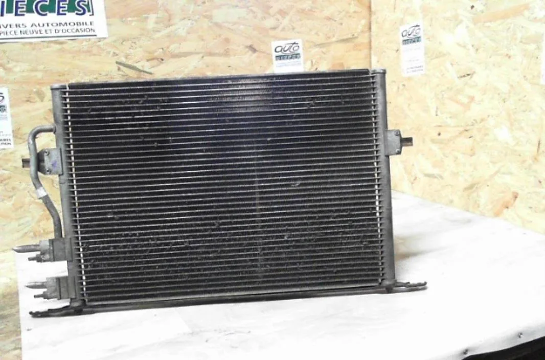 Condenseur clim Ford MONDEO II (BAP) 1.8 td (1996-2000) 5 portes occasion