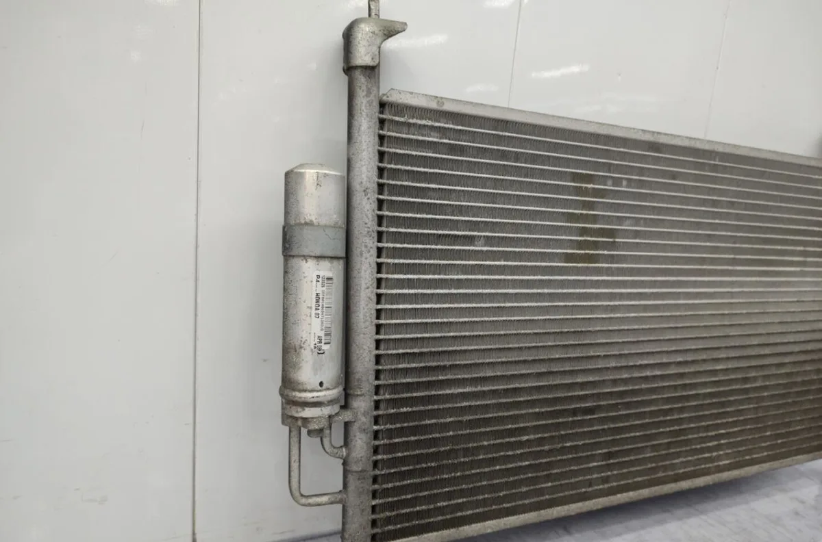Condenseur clim HONDA CIVIC 8 PHASE 1 occasion