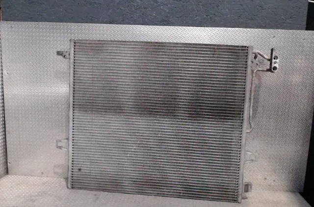 Condenseur clim Mercedes-benz CLASSE M (W164) Ml 320 cdi 4-matic (164.122) (2005-2009) occasion