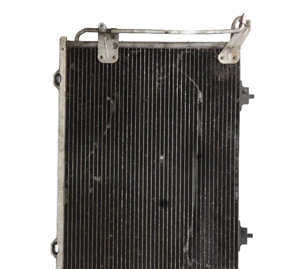 Condenseur clim MERCEDES CLASSE CLK  CLASSE CLK (208) COUPE occasion