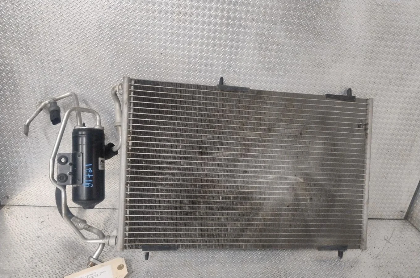 Condenseur clim Peugeot 206 (2L_, 2M_) 1.4 i (2lkfwa, 2mkfwa) (2009-2013) 3 portes occasion