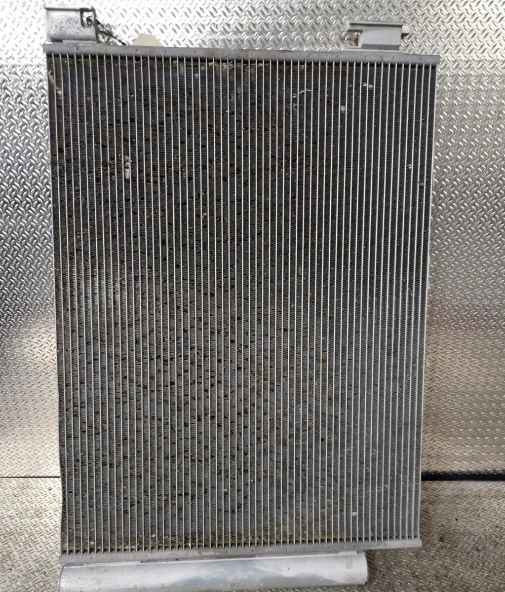 Condenseur clim RENAULT CLIO 5 HYB occasion