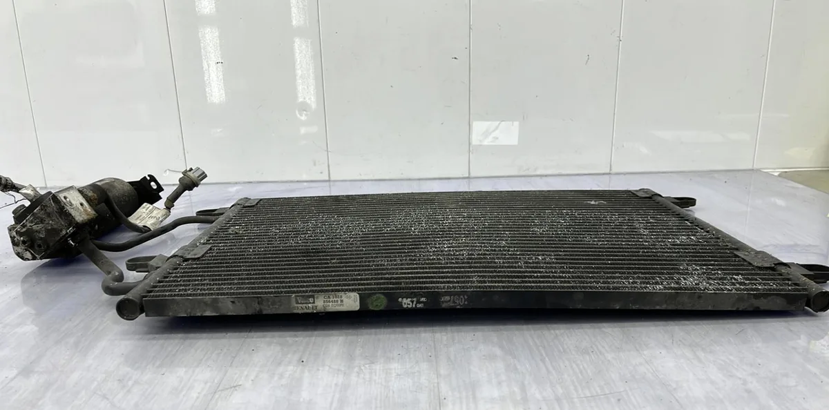 Condenseur clim RENAULT LAGUNA 1 PHASE 1 occasion