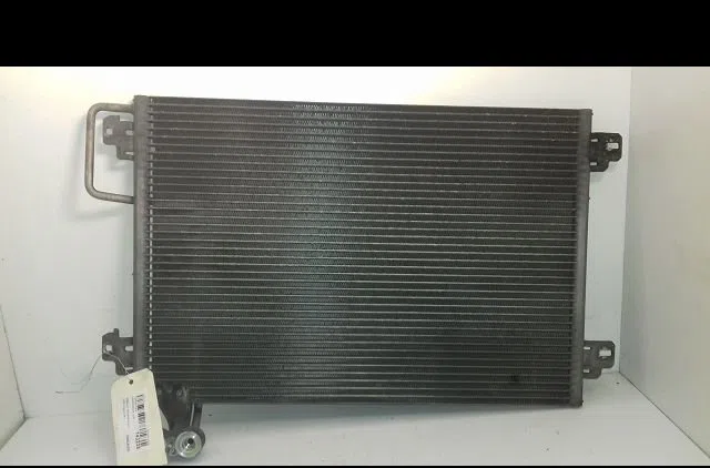 Condenseur clim Renault SCÉNIC I Monospace (JA0-1_, FA0_) 1.6 (ja00, ja16, ja15, ja19, ja1v, ja2b, ja2c, ja0b,... (1999-