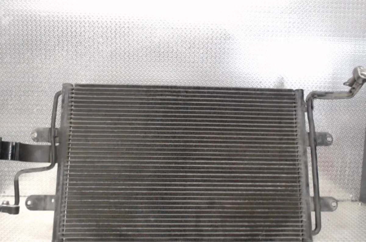 Condenseur clim Seat LEON (1M1) 1.4 16v (1999-2006) occasion