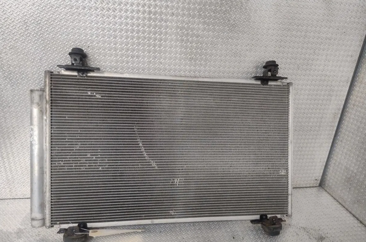 Condenseur clim Toyota PRIUS Liftback (_W2_) 1.5 hybrid (nhw20_) (2003-2009) occasion
