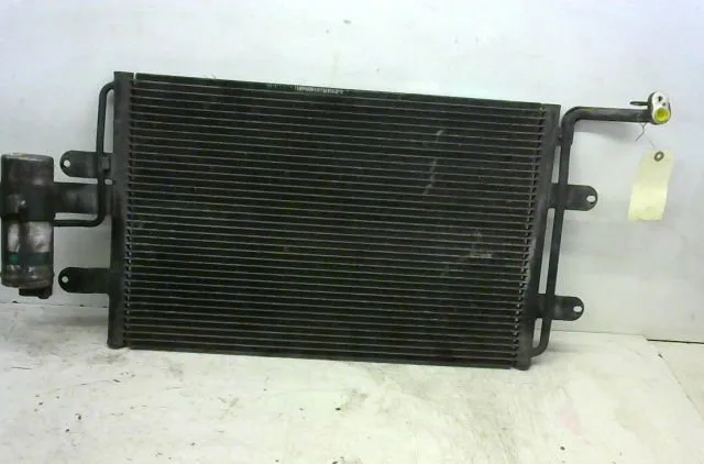 Condenseur clim Volkswagen BORA I (1J2) 1.9 tdi (1998-2005) occasion
