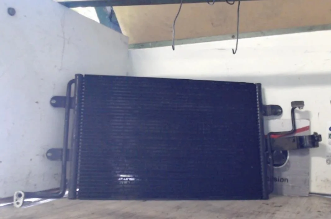 Condenseur clim VOLKSWAGEN GOLF 4 GOLF 4 occasion